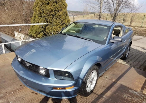 Ford Mustang cena 39600 przebieg: 157700, rok produkcji 2009 z Pajęczno małe 172